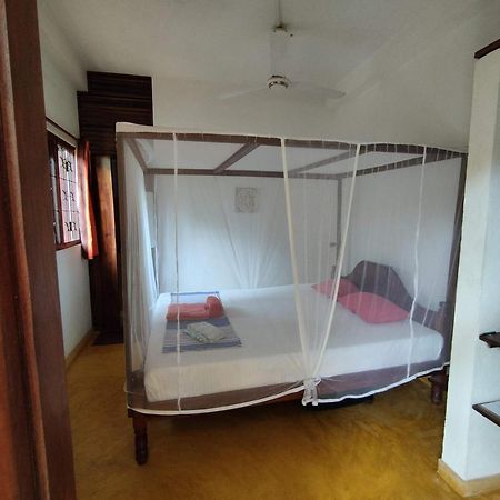 Tropical Garden Apartment แทนกาลเล ภายนอก รูปภาพ